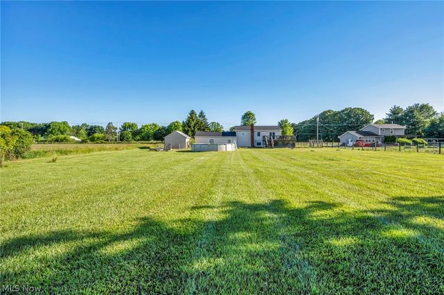 3810 Good Road, Seville, OH 44273