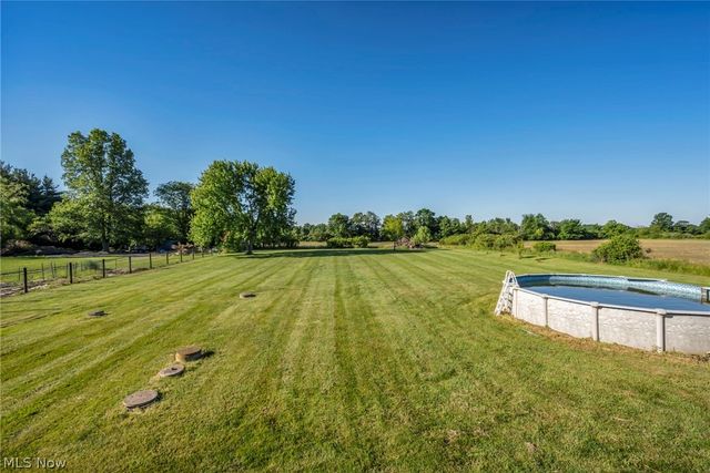 3810 Good Road, Seville, OH 44273