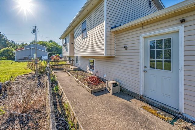 3810 Good Road, Seville, OH 44273