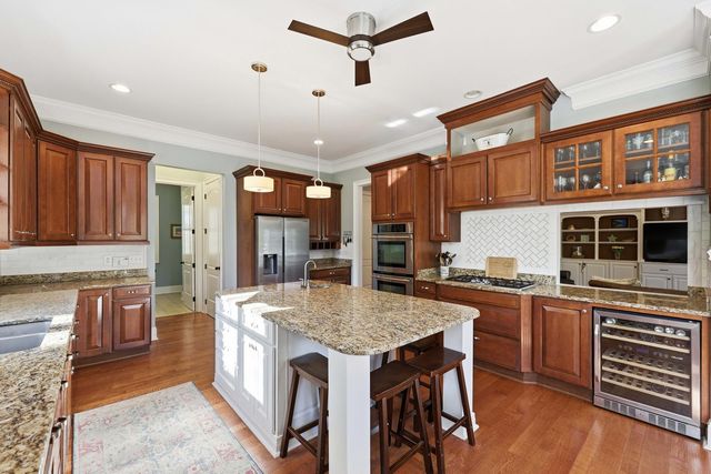 2216 Beckenham Drive, Mount Pleasant, SC 29466