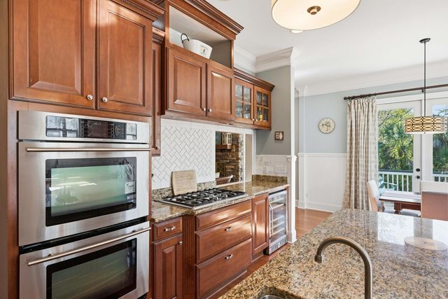 2216 Beckenham Drive, Mount Pleasant, SC 29466