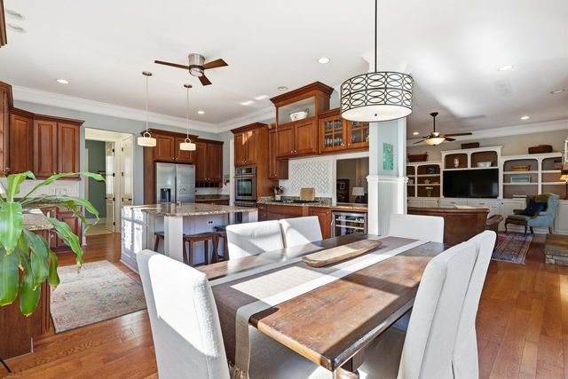 2216 Beckenham Drive, Mount Pleasant, SC 29466