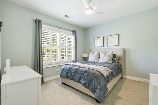 2216 Beckenham Drive, Mount Pleasant, SC 29466