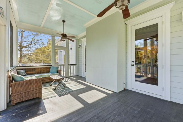 2216 Beckenham Drive, Mount Pleasant, SC 29466