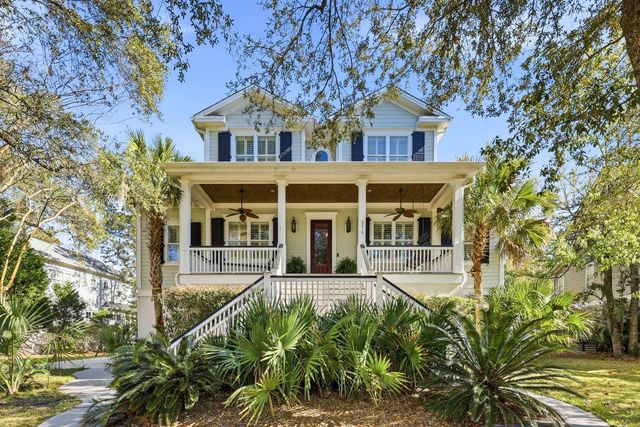 2216 Beckenham Drive, Mount Pleasant, SC 29466