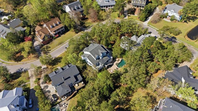 2216 Beckenham Drive, Mount Pleasant, SC 29466