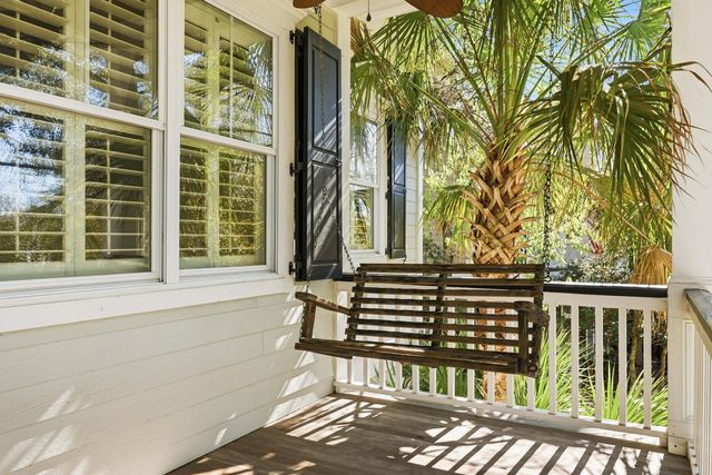 2216 Beckenham Drive, Mount Pleasant, SC 29466