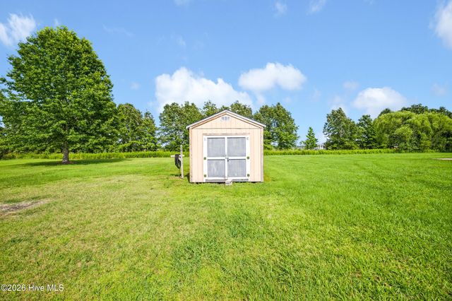 641 W Bear Swamp Road, Hertford, NC 27944