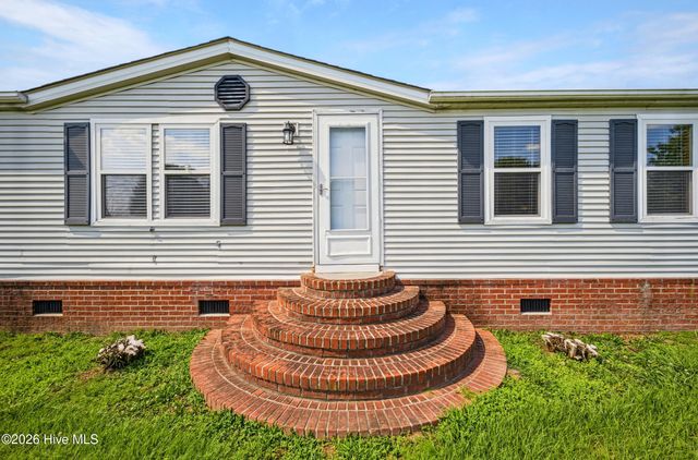 641 W Bear Swamp Road, Hertford, NC 27944