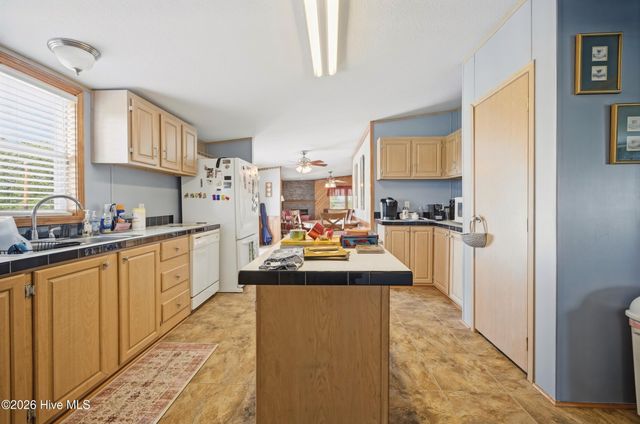 641 W Bear Swamp Road, Hertford, NC 27944