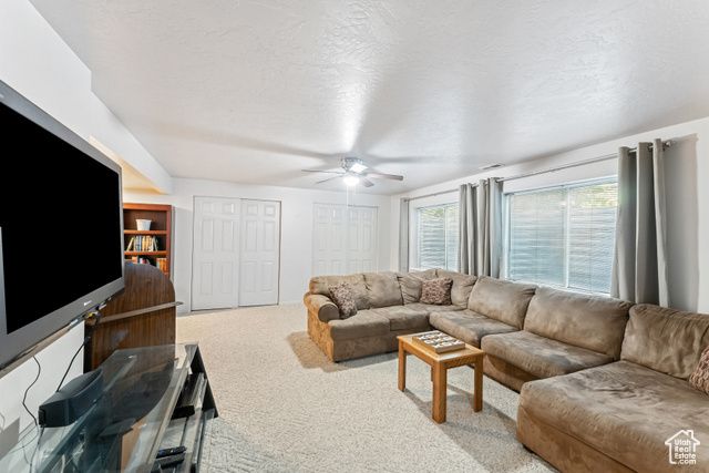 2223 W WILLIAMSBURG CIR, West Jordan, UT 84088