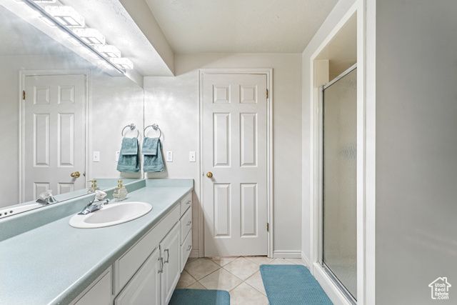 2223 W WILLIAMSBURG CIR, West Jordan, UT 84088