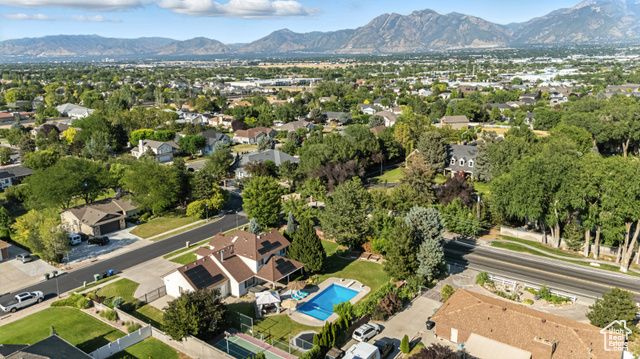 2223 W WILLIAMSBURG CIR, West Jordan, UT 84088