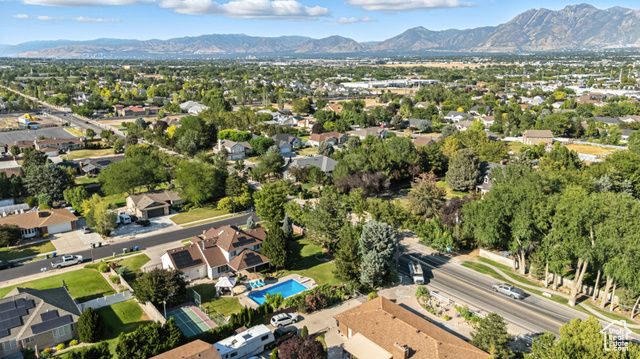 2223 W WILLIAMSBURG CIR, West Jordan, UT 84088
