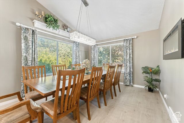 2223 W WILLIAMSBURG CIR, West Jordan, UT 84088