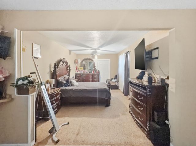 10315 Oak Gate Lane, Dallas, TX 75217