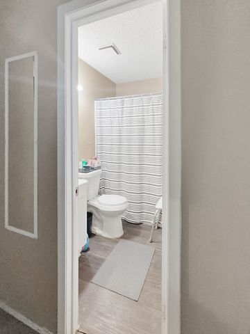 10315 Oak Gate Lane, Dallas, TX 75217