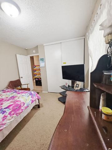 10315 Oak Gate Lane, Dallas, TX 75217