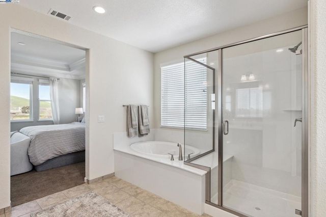 1488 Monument Ln, Fairfield, CA 94533