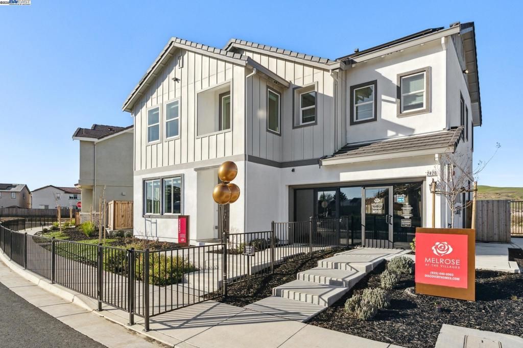 1488 Monument Ln, Fairfield, CA 94533