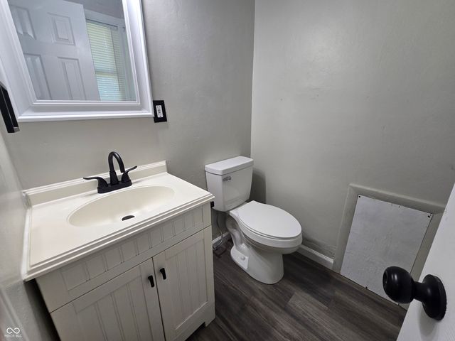 1230 Oakland Drive, Anderson, IN 46012