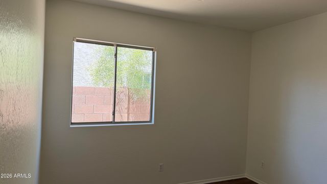 8024 W Superior Avenue, Phoenix, AZ 85043