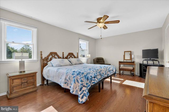70 REDWOOD DR, Richboro, PA 18954