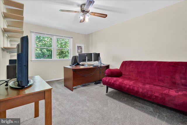70 REDWOOD DR, Richboro, PA 18954