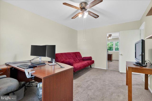 70 REDWOOD DR, Richboro, PA 18954
