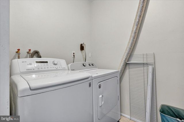 70 REDWOOD DR, Richboro, PA 18954