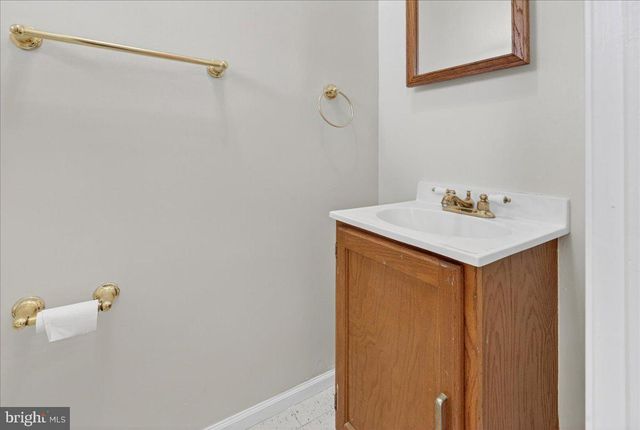 70 REDWOOD DR, Richboro, PA 18954