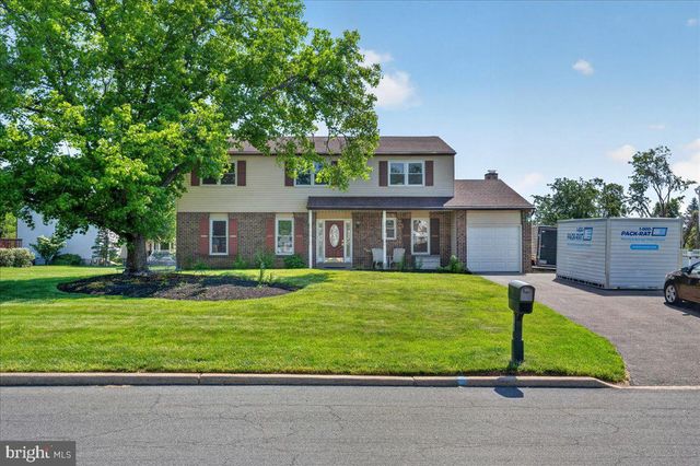 70 REDWOOD DR, Richboro, PA 18954