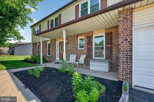 70 REDWOOD DR, Richboro, PA 18954