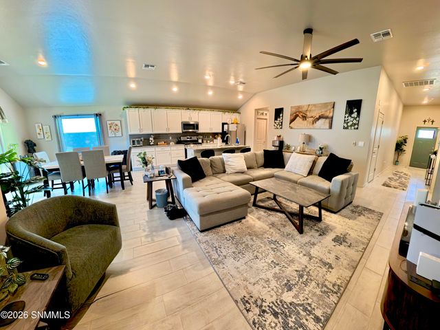 4991 Ellora Vista Drive, Las Cruces, NM 88012