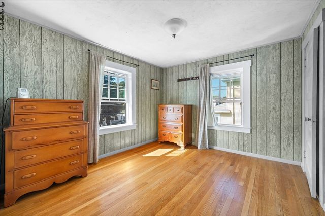 30 Whitney St, Milford, MA 01757