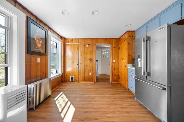 30 Whitney St, Milford, MA 01757