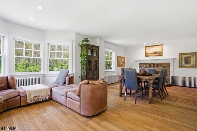 12 COLD SPRINGS ROAD, Tewksbury Twp., NJ 07830