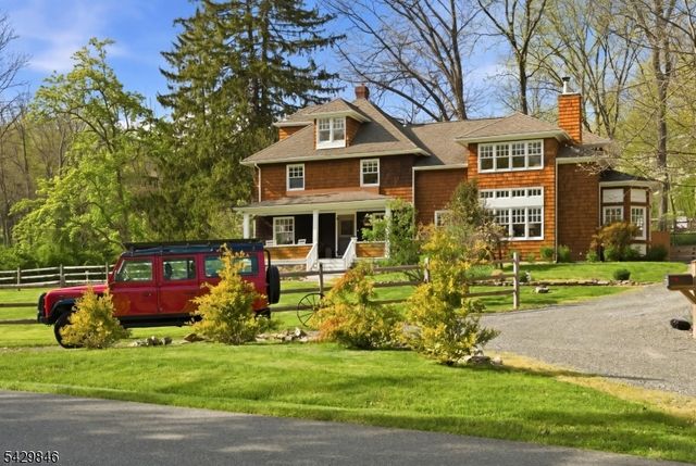 12 COLD SPRINGS ROAD, Tewksbury Twp., NJ 07830