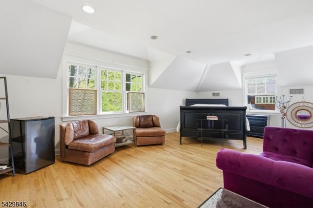 12 COLD SPRINGS ROAD, Tewksbury Twp., NJ 07830