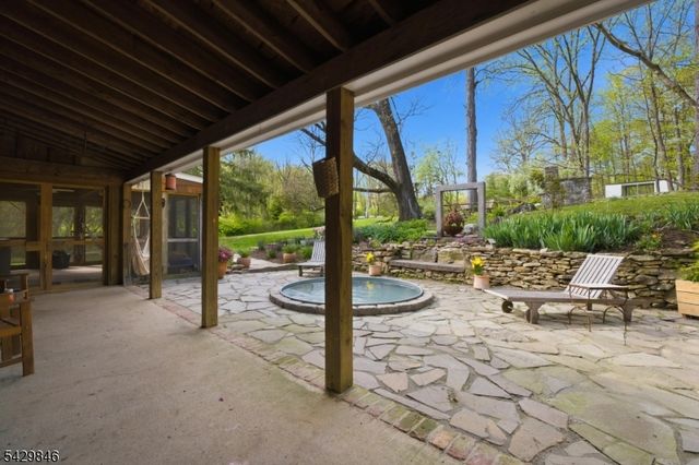 12 COLD SPRINGS ROAD, Tewksbury Twp., NJ 07830