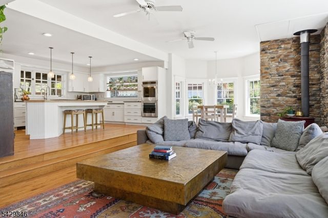 12 COLD SPRINGS ROAD, Tewksbury Twp., NJ 07830