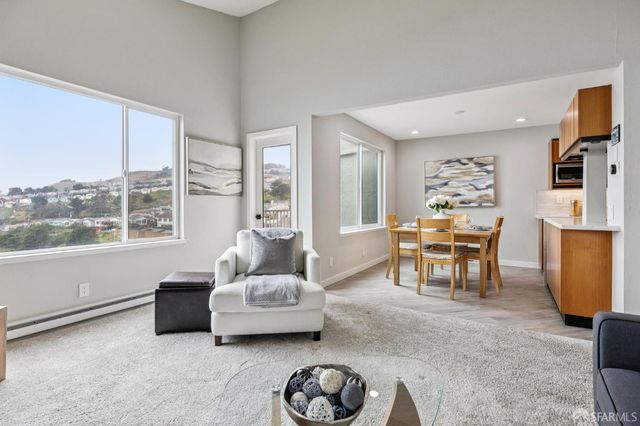 5003 Palmetto Avenue 83, Pacifica, CA 94044