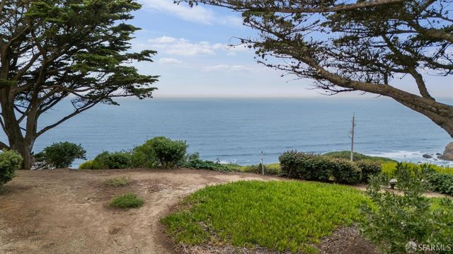 5003 Palmetto Avenue 83, Pacifica, CA 94044