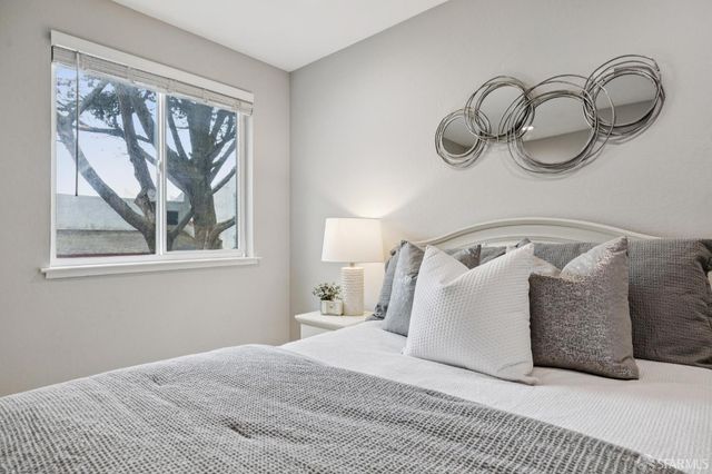 5003 Palmetto Avenue 83, Pacifica, CA 94044