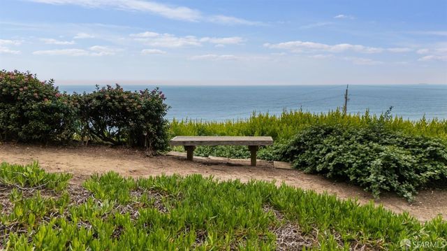 5003 Palmetto Avenue 83, Pacifica, CA 94044