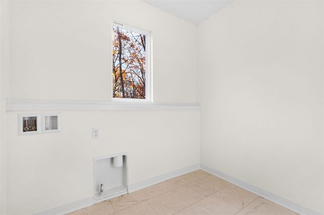 36 Manley Avenue, Holland, MI 49424