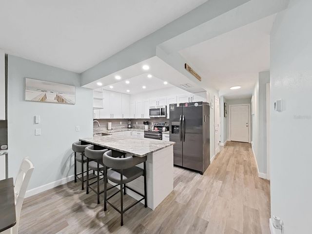 1004 PENINSULA AVENUE, Tarpon Springs, FL 34689