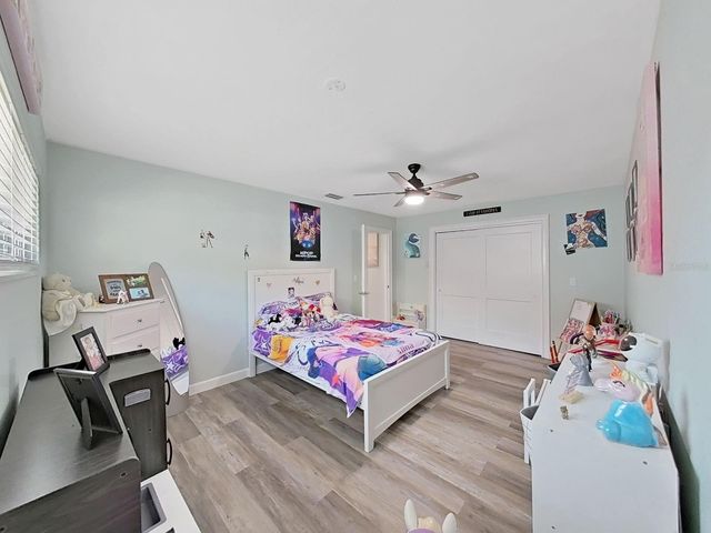 1004 PENINSULA AVENUE, Tarpon Springs, FL 34689