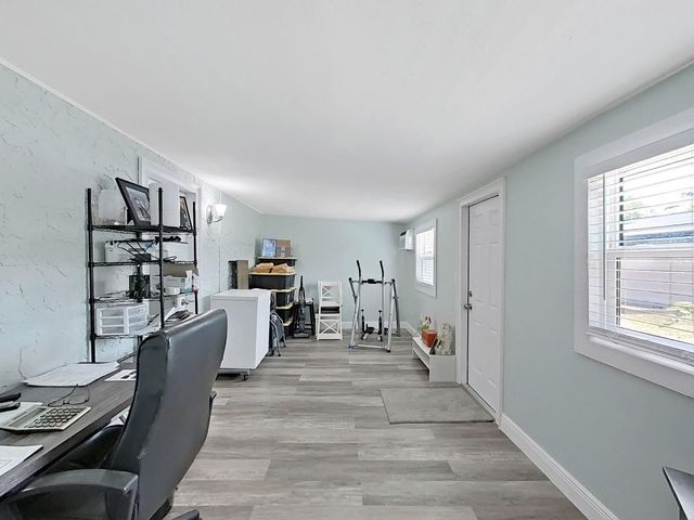 1004 PENINSULA AVENUE, Tarpon Springs, FL 34689