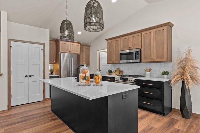 N9285 CONSTELLATION DRIVE, Appleton, WI 54915